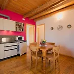 Apartment Casa Con Travi A Vista Corno di Rosazzo
