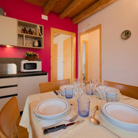 Casa Con Travi A Vista Corno di Rosazzo
